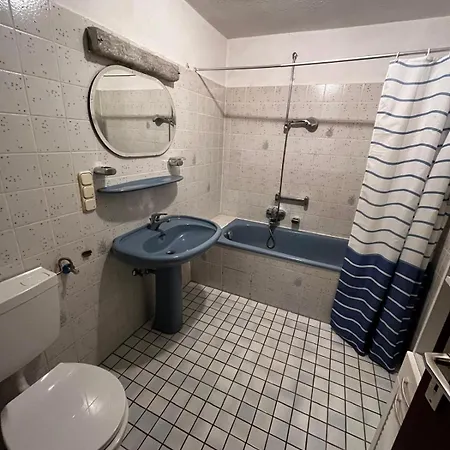 Guentersen Nahe Goettingen アパート *